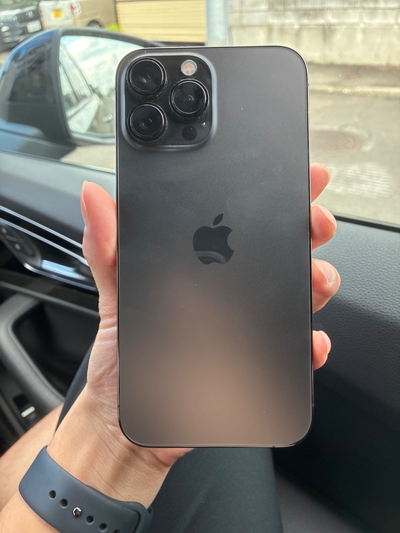 iPhone iPhone 13 Pro Max 256GB au（スマホ）の商品画像 - 査定依頼日：2026年9月19日 - 最高査定価格：64,000円