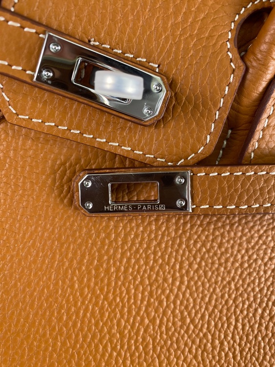 エルメス バーキン （ブランドバッグ）の商品画像 - 査定依頼日：2025年11月26日 - 最高査定価格：2,000,000円