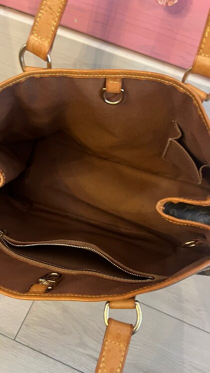 バディニョール　オリゾンタル（ブランドバッグ）の商品画像 - 査定依頼日：2025年3月10日 - 最高査定価格：80,000円