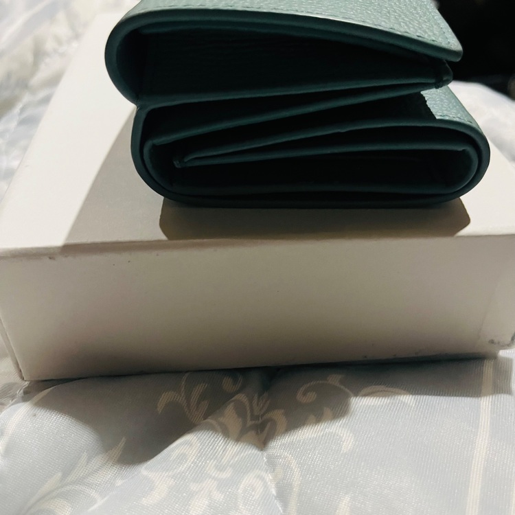 アナグラムトライフォールドウォレット（ブランド財布・小物）の商品画像 - 査定依頼日：2025年9月18日 - 最高査定価格：24,000円