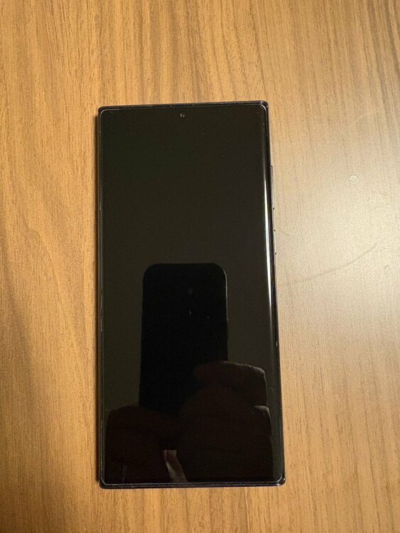 Galaxy S22 シリーズ docomo （スマホ）の商品画像 - 査定依頼日：2026年3月8日 - 最高査定価格：27,000円