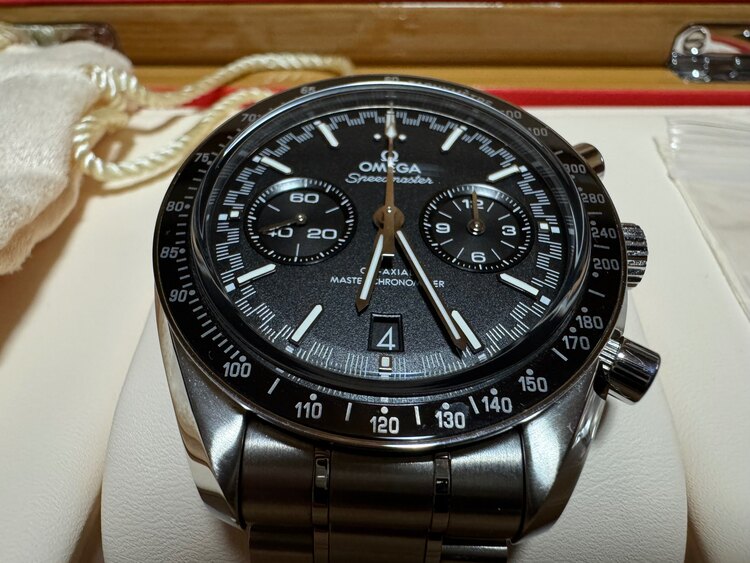 スピードマスターレーシング（高級時計）の商品画像 - 査定依頼日：2025年3月11日 - 最高査定価格：825,000円