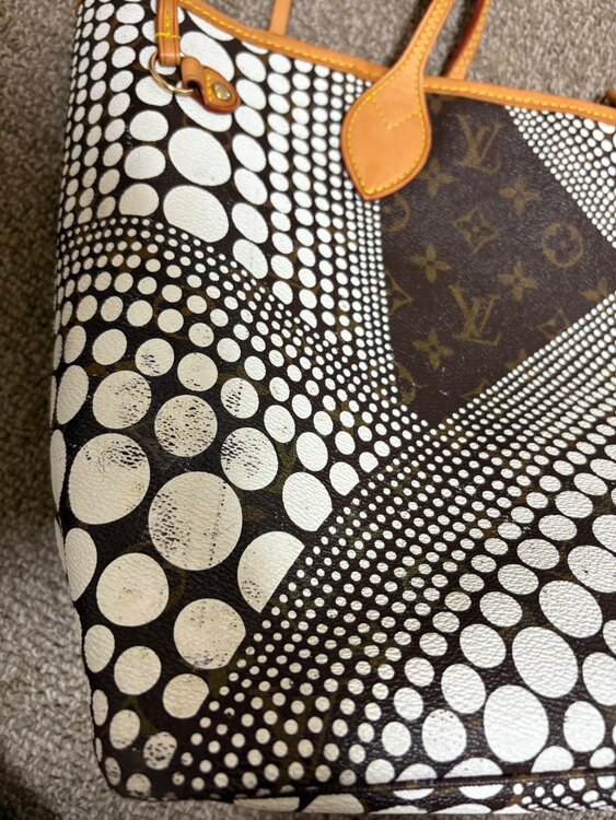 LV パンプキンドット ネヴァーフルMM M40684 (ヤヨイクサマ)（ブランドバッグ）の商品画像 - 査定依頼日：2025年4月24日 - 最高査定価格：85,000円