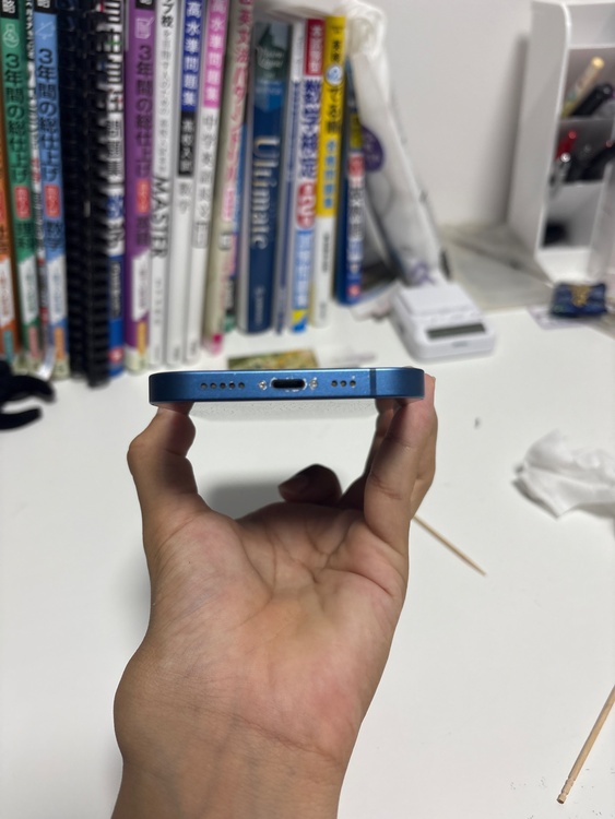 iPhone13 128GB（スマホ）の商品画像 - 査定依頼日：2026年6月27日 - 最高査定価格：40,000円
