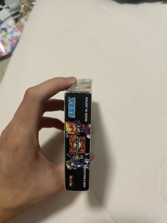 ガンスタースーパーヒーローズ（ゲーム機本体・ゲームソフト）の商品画像 - 査定依頼日：2022年8月17日 - 最高査定価格：4,000円