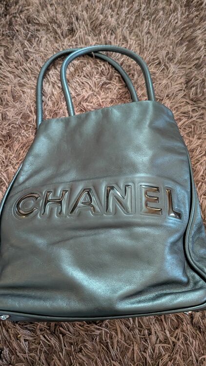 シャネル カメリア （ブランドバッグ）の商品画像 - 査定依頼日：2025年7月27日 - 最高査定価格：130,000円