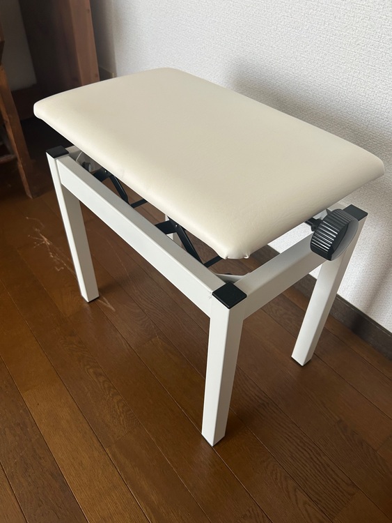 Roland LX705-GPSR（ピアノ・楽器・PA機材）の商品画像 - 査定依頼日：2025年9月2日 - 最高査定価格：15,500円