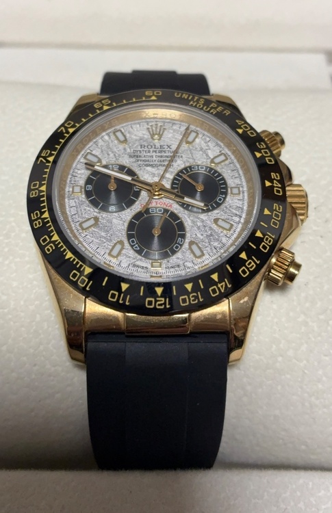 ロレックス デイトナ （高級時計）の商品画像 - 査定依頼日：2026年2月21日 - 最高査定価格：14,850,000円