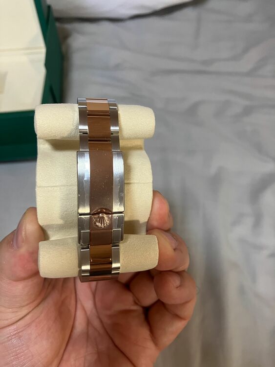 126711CHNR（高級時計）の商品画像 - 査定依頼日：2025年7月30日 - 最高査定価格：3,185,000円