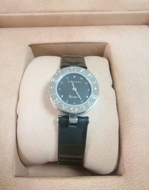 ビーゼロワン（高級時計）の商品画像 - 査定依頼日：2025年2月23日 - 最高査定価格：50,000円