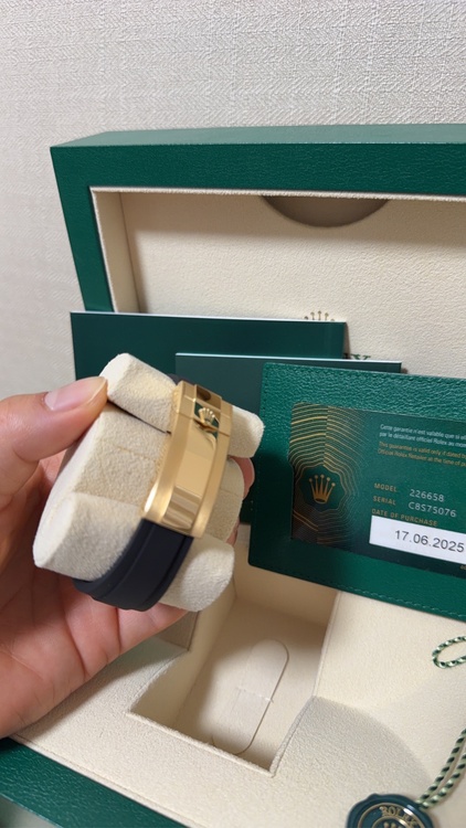 ロレックス ヨットマスター 22658（高級時計）の商品画像 - 査定依頼日：2026年5月8日 - 最高査定価格：5,150,000円