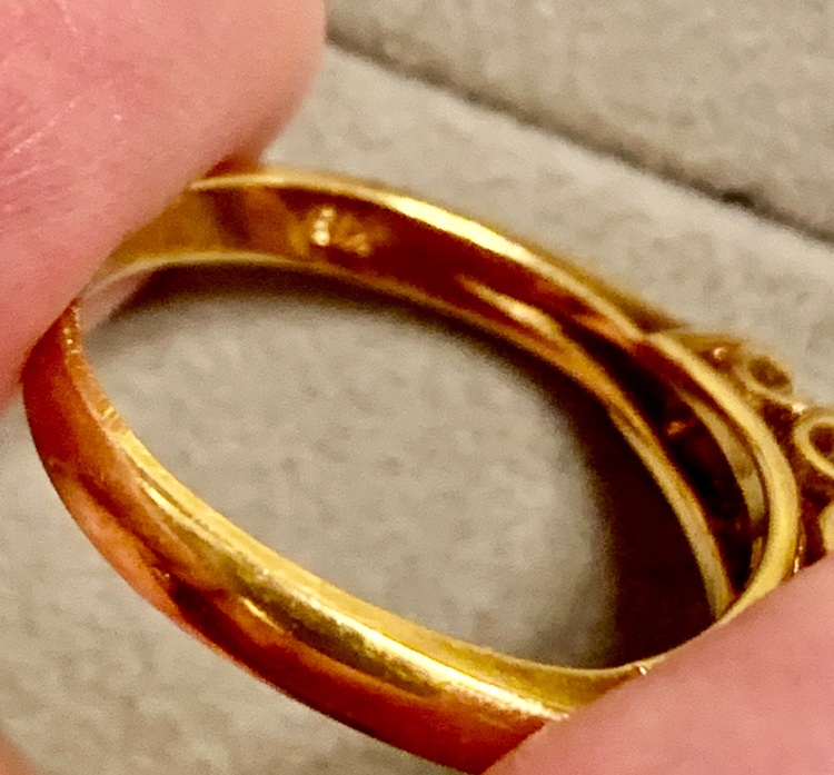 ダイヤモンドの指輪（宝石）の商品画像 - 査定依頼日：2025年7月15日 - 最高査定価格：100,000円