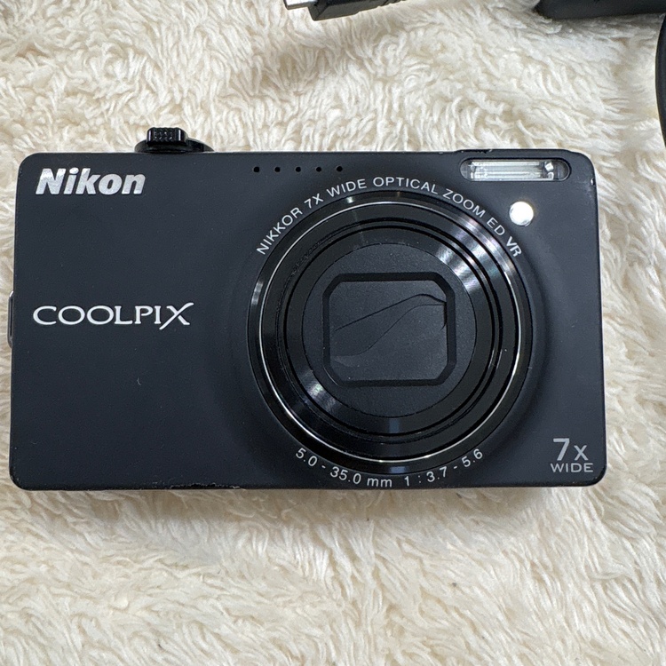 Nikon COOLPIX S6000（カメラ）の商品画像 - 査定依頼日：2026年7月25日 - 最高査定価格：5,000円