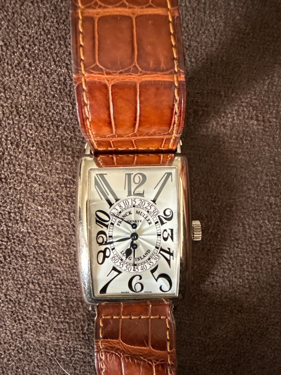 フランクミュラー ロングアイランド 1100 DS q（高級時計）の商品画像 - 査定依頼日：2025年9月9日 - 最高査定価格：1,000,000円