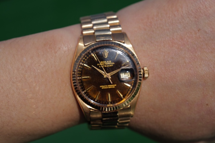 ロレックス デイデイト （高級時計）の商品画像 - 査定依頼日：2025年11月28日 - 最高査定価格：3,000,000円