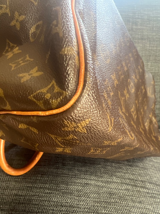 ルイヴィトン スピーディー （ブランドバッグ）の商品画像 - 査定依頼日：2025年11月29日 - 最高査定価格：25,000円