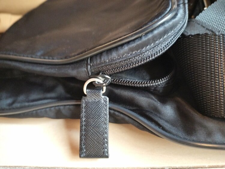 プラダ  （ブランドバッグ）の商品画像 - 査定依頼日：2026年3月24日 - 最高査定価格：40,000円