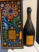 ヴーヴクリコ　2012（お酒）の商品画像 - 査定依頼日：2025年11月13日 - 最高査定価格：11,000円