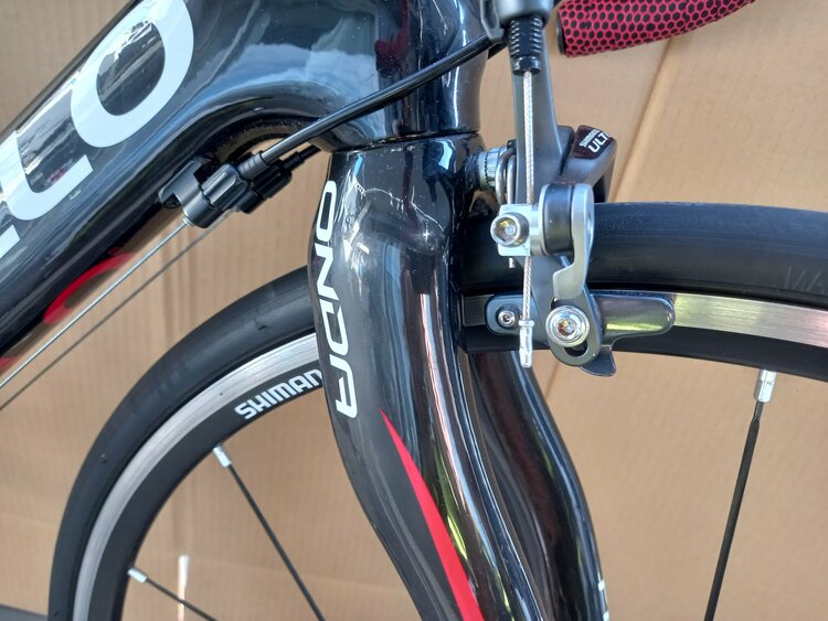 PINARELLO FP UNO CARBON 2013年式　445サイズ　黒（自転車）の商品画像 - 査定依頼日：2025年12月22日 - 最高査定価格：60,000円