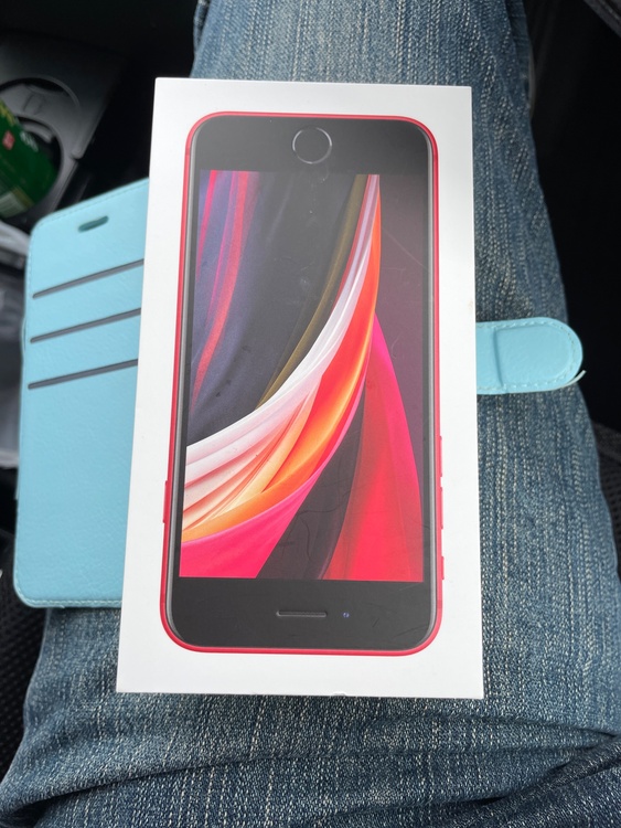 iPhone SE (第 2 世代) 64GB SIMフリー（スマホ）の商品画像 - 査定依頼日：2026年3月3日 - 最高査定価格：13,000円