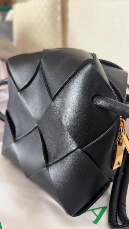 ボッテガ・ヴェネタ  （ブランドバッグ）の商品画像 - 査定依頼日：2025年9月26日 - 最高査定価格：200,000円