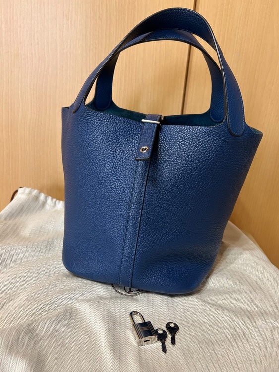 ピコタンロックMM Y刻印（ブランドバッグ）の商品画像 - 査定依頼日：2026年8月7日 - 最高査定価格：340,000円