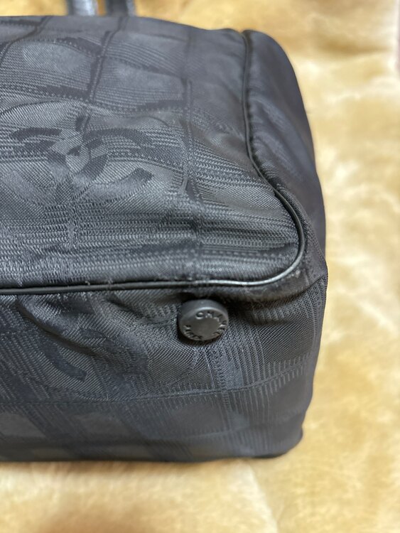 ニュートラベルライン（ブランドバッグ）の商品画像 - 査定依頼日：2025年2月8日 - 最高査定価格：50,000円