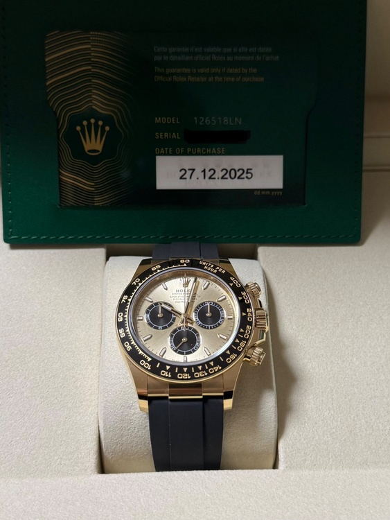 ロレックス デイトナ 12651（高級時計）の商品画像 - 査定依頼日：2026年3月18日 - 最高査定価格：10,450,000円