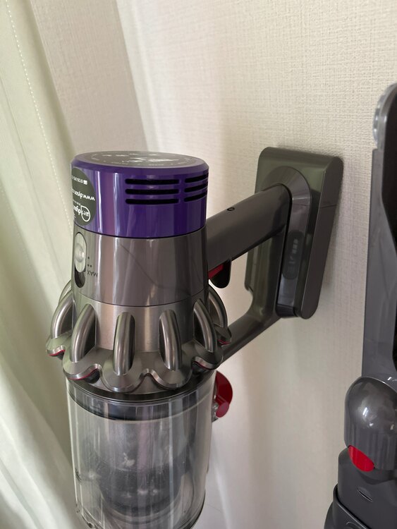 ダイソン掃除機（家電）の商品画像 - 査定依頼日：2025年4月8日 - 最高査定価格：500円