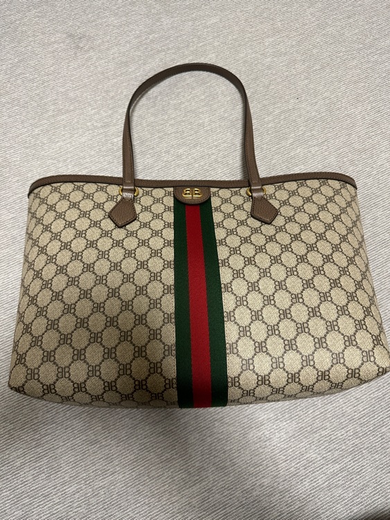 GUCCI×BALENCIAGA/グッチ×バレンシアガ ザ・ハッカープロジェクト（ブランドバッグ）の商品画像 - 査定依頼日：2025年9月22日 - 最高査定価格：138,000円
