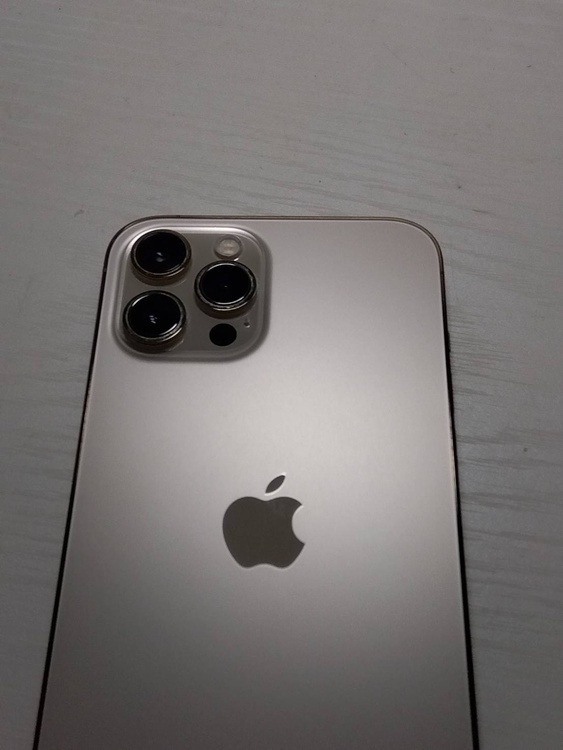 iPhone iPhone 12 Pro Max 256GB SIMフリー（スマホ）の商品画像 - 査定依頼日：2026年5月28日 - 最高査定価格：45,000円