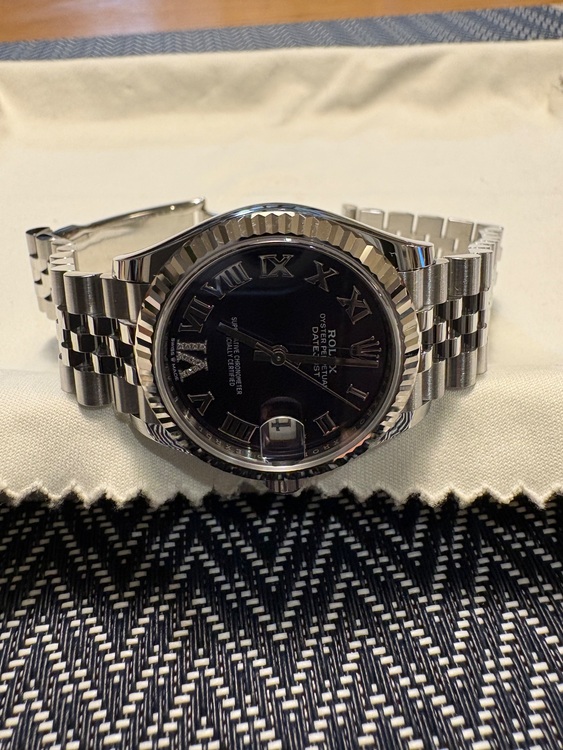 デイトジャスト31（高級時計）の商品画像 - 査定依頼日：2025年11月16日 - 最高査定価格：2,000,000円