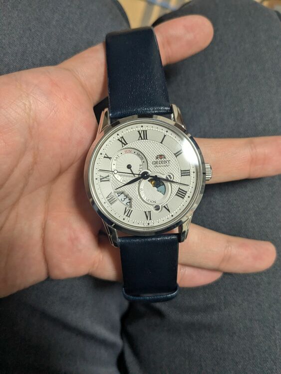 その他 その他 AK00-C0-E（高級時計）の商品画像 - 査定依頼日：2025年12月3日 - 最高査定価格：15,000円