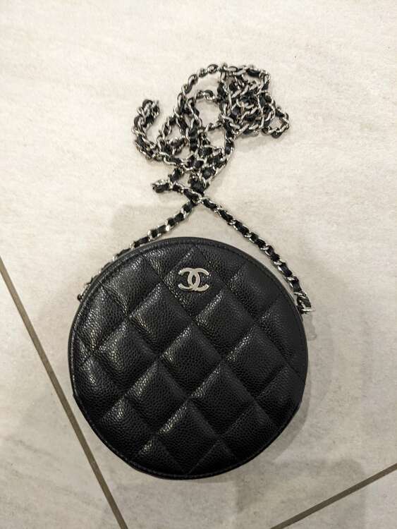 ミニバッグ（ブランドバッグ）の商品画像 - 査定依頼日：2025年1月14日 - 最高査定価格：200,000円