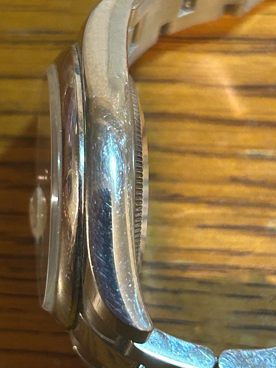 オイスターパーペチュアルデイトジャスト（高級時計）の商品画像 - 査定依頼日：2026年3月22日 - 最高査定価格：950,000円