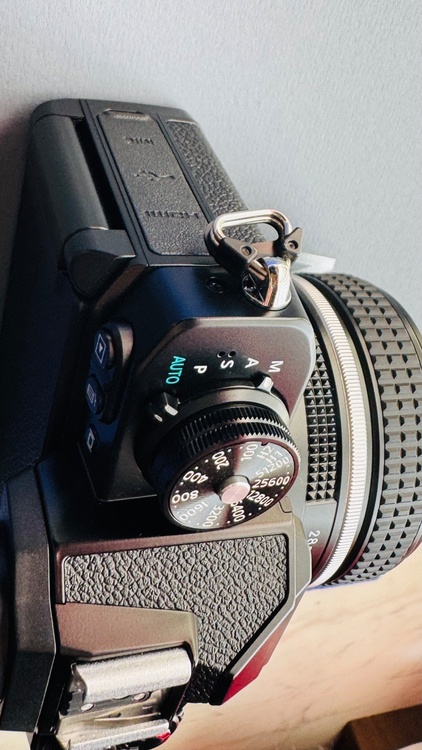 Zfc 28mm f/2.8 Special Edition（カメラ）の商品画像 - 査定依頼日：2026年7月11日 - 最高査定価格：80,000円