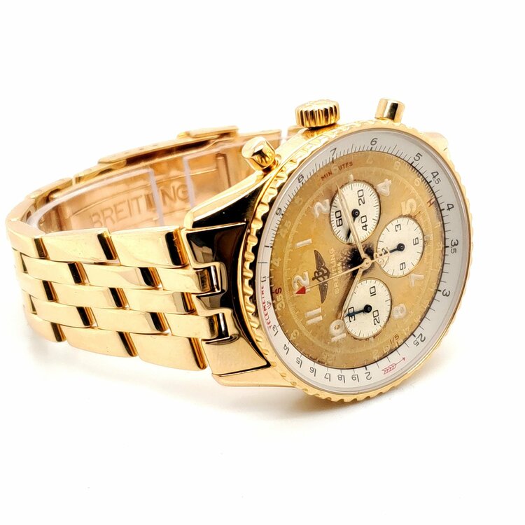 Breitling Navitimer Tropicaldial 92（高級時計）の商品画像 - 査定依頼日：2026年1月12日 - 最高査定価格：3,080,000円