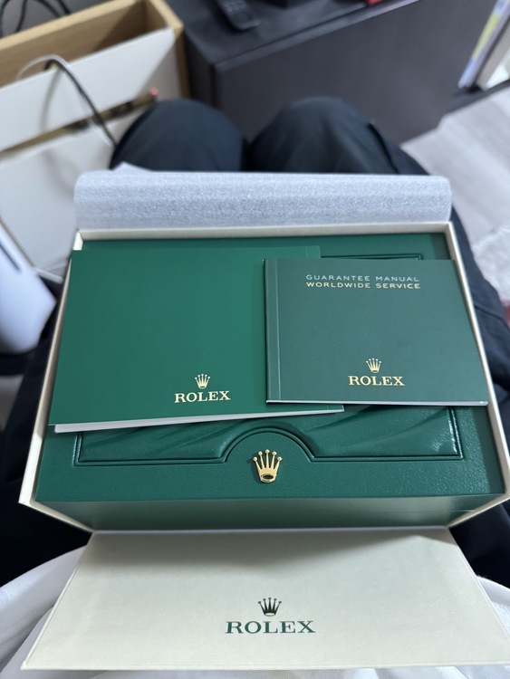 ロレックス エアキング 12690（高級時計）の商品画像 - 査定依頼日：2026年4月7日 - 最高査定価格：1,380,000円