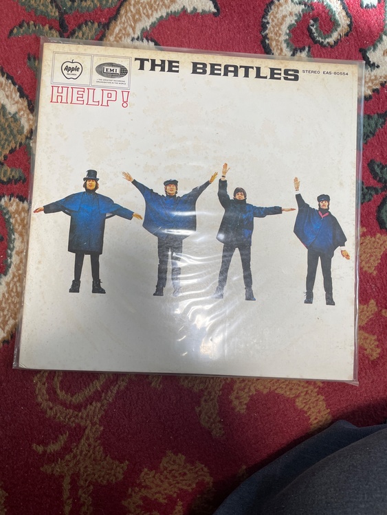 THE BEATLES（レコード）の商品画像 - 査定依頼日：2026年3月1日 - 最高査定価格：500円