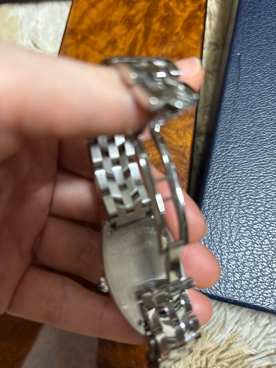 フランクミュラー トノウカーベックス （高級時計）の商品画像 - 査定依頼日：2025年4月23日 - 最高査定価格：220,000円