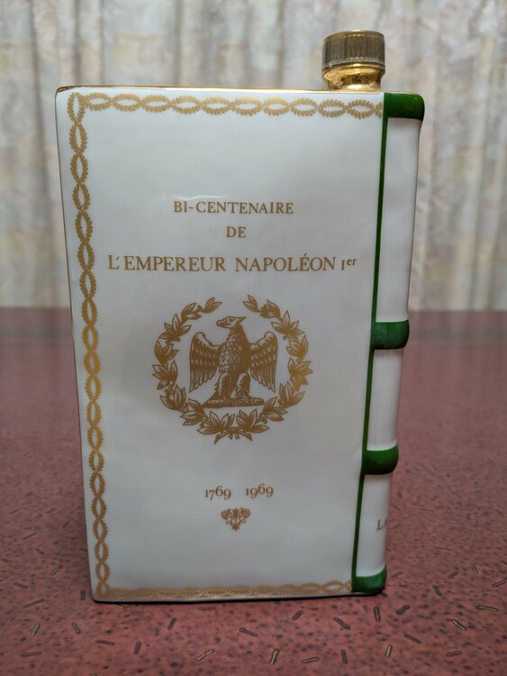 CAMUSNAPOLEON　COGNAC（お酒）の商品画像 - 査定依頼日：2026年4月29日