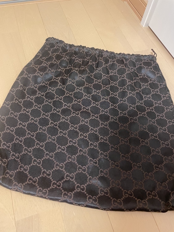 ハンドバッグ（ブランドバッグ）の商品画像 - 査定依頼日：2022年6月19日 - 最高査定価格：15,000円