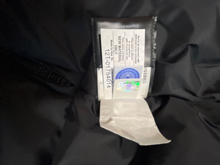 カナダグース　メイトランドパーカー　ブラック　M （古着・ファッション）の商品画像 - 査定依頼日：2025年12月14日 - 最高査定価格：100,000円