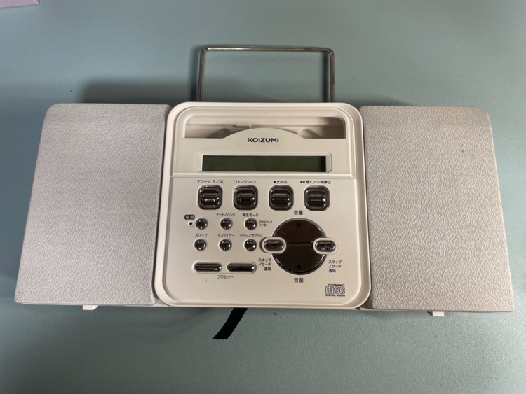 コイズミ　ステレオCDシステム　SAD-4338（オーディオ・スピーカー）の商品画像 - 査定依頼日：2025年10月31日 - 最高査定価格：1,000円