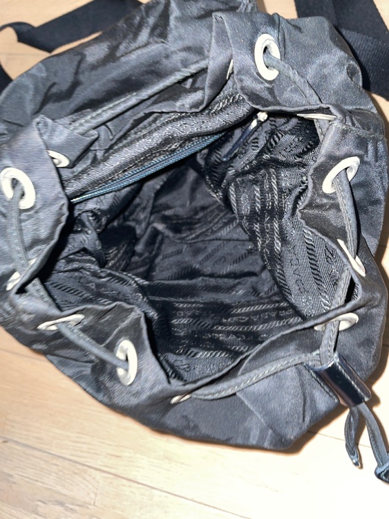 リュック（ブランドバッグ）の商品画像 - 査定依頼日：2025年11月23日 - 最高査定価格：20,000円