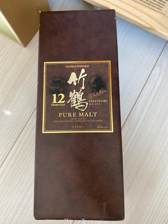 竹鶴12年（お酒）の商品画像 - 査定依頼日：2025年3月21日 - 最高査定価格：18,000円