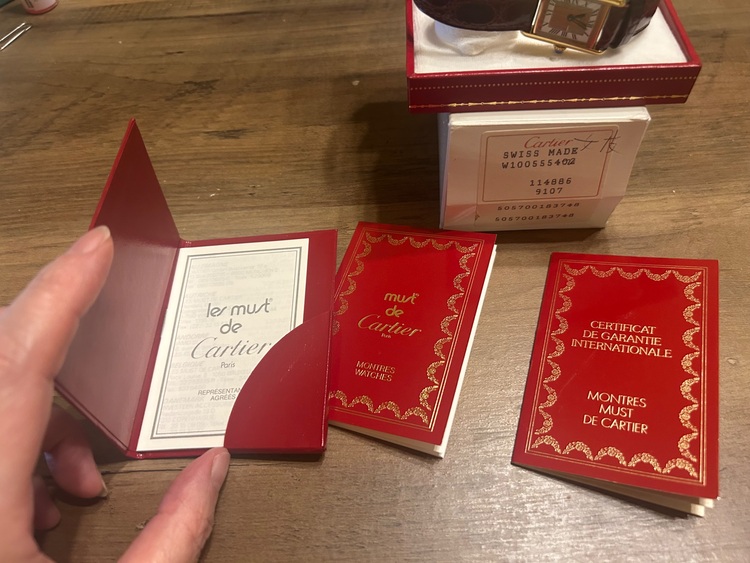 カルティエ タンク （高級時計）の商品画像 - 査定依頼日：2025年7月8日 - 最高査定価格：250,000円