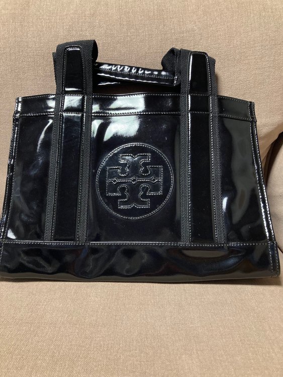 トリーバーチ　ハンドバッグ（ブランドバッグ）の商品画像 - 査定依頼日：2023年8月23日