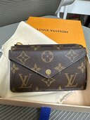 M69431（ブランド財布・小物）の商品画像 - 査定依頼日：2025年2月7日 - 最高査定価格：25,000円