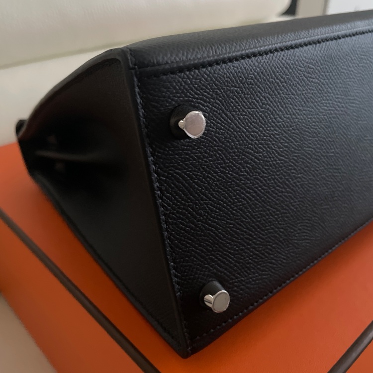 エルメス ケリー （ブランドバッグ）の商品画像 - 査定依頼日：2025年7月25日 - 最高査定価格：2,500,000円